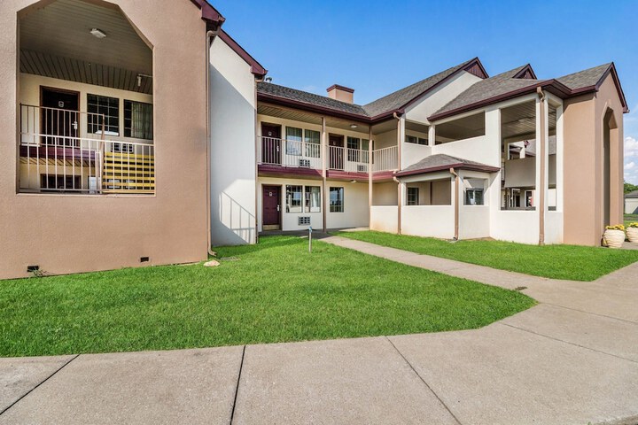 Red Roof Inn Cadiz - thumb 4