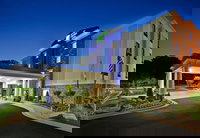 Holiday Inn Express Hotel  Suites Fairburn an IHG Hotel