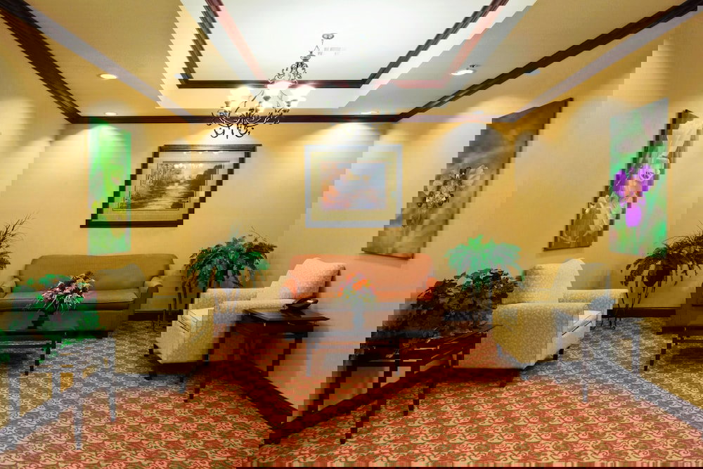 Holiday Inn Express Hotel & Suites Athens, An IHG Hotel - thumb 4