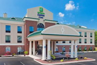Holiday Inn Express  Suites White Haven - Poconos an IHG Hotel