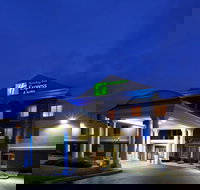 Holiday Inn Express Hotel  Suites Cincinnati-Blue Ash an IHG Hotel - USA Accommodation