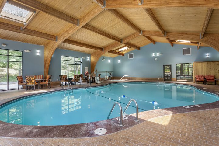 Holiday Inn Express Branson-Green Mountain Drive, An IHG Hotel - thumb 4