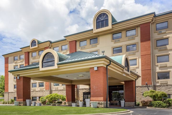 Holiday Inn Express Branson-Green Mountain Drive, An IHG Hotel - thumb 2