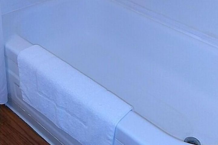 Colonial Inn - thumb 3