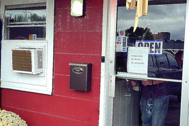 Colonial Inn - thumb 1