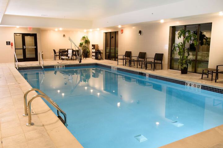 Hampton Inn & Suites Bay City - thumb 3