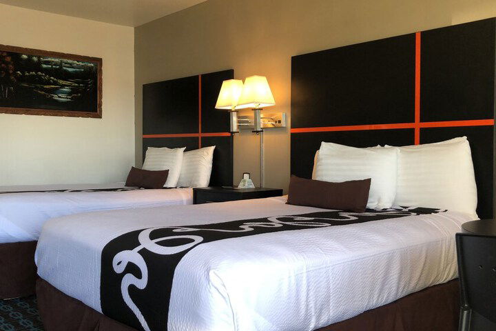 Chaparral Motor Inn - thumb 7