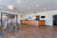 Days Inn  Suites by Wyndham Lancaster Amish Country