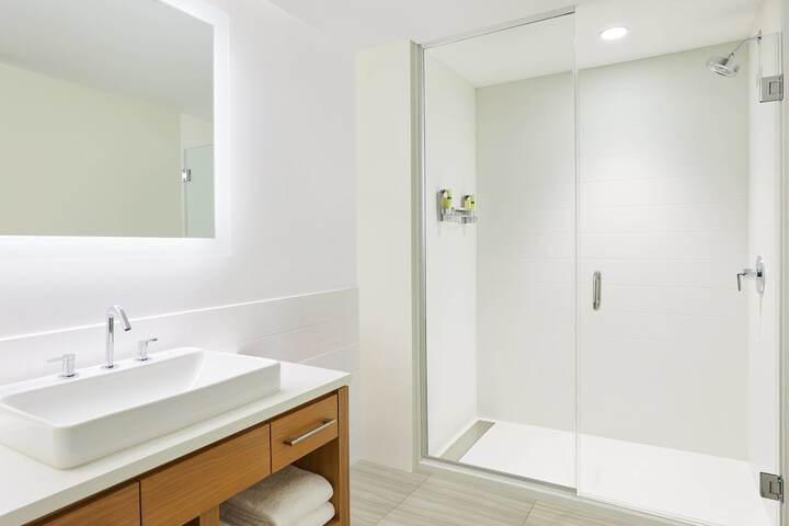 Element Austin Downtown - thumb 7