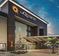 La Quinta Inn  Suites by Wyndham Dallas Plano - The Colony - Tourism Bookings