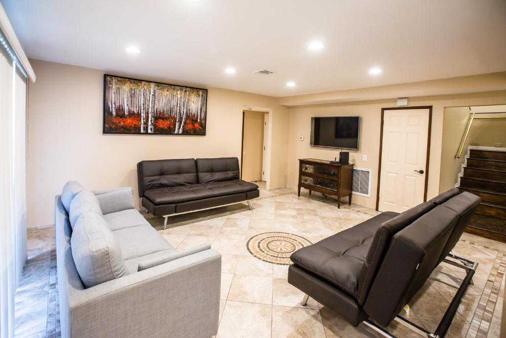 Apple Villa DB - thumb 3