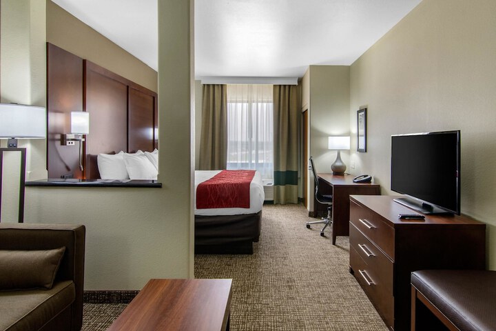 Comfort Inn & Suites Shawnee - Kansas City - thumb 1