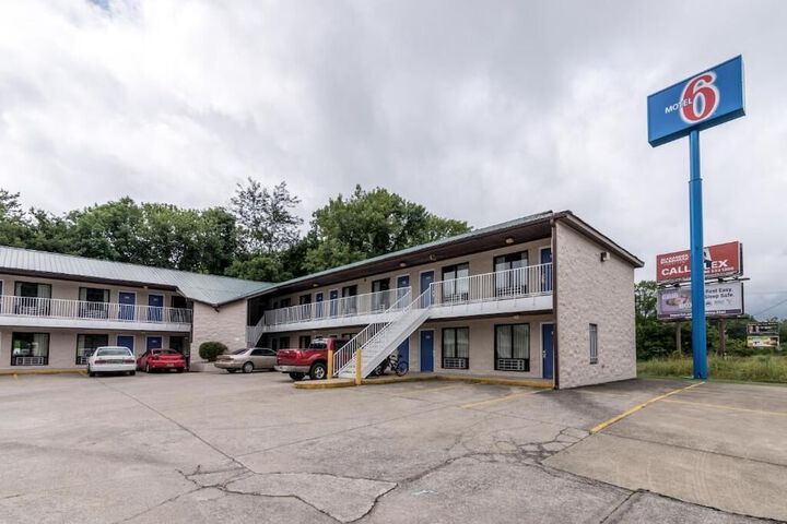 Motel 6 Attalla, AL - thumb 3