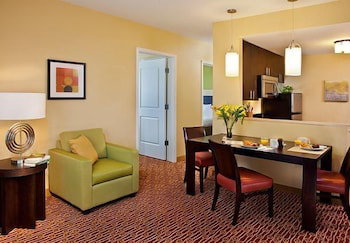TownePlace Suites By Marriott Fort Myers Estero - thumb 5