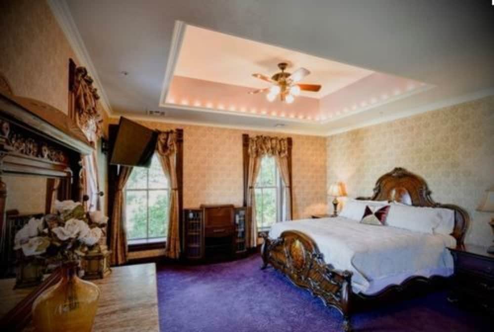 Historic Elgin Hotel - thumb 4