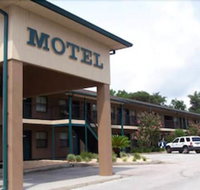 Dinner Bell Motel - China Accommodation