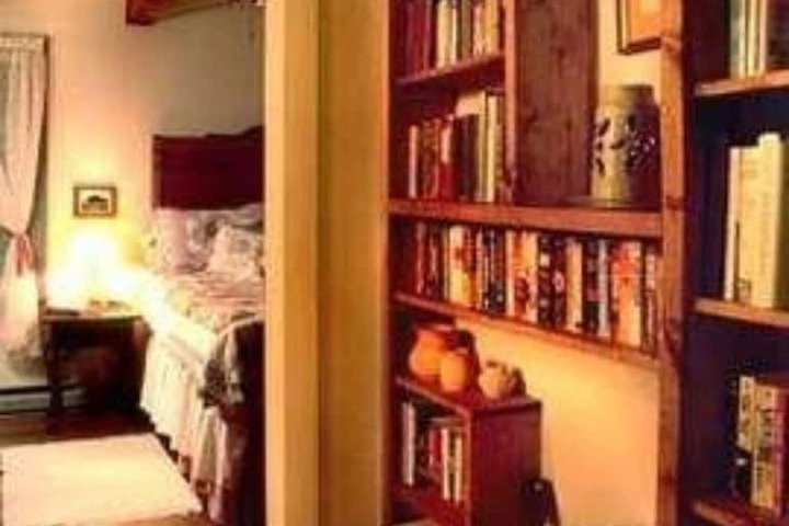 Folkestone Inn - thumb 4