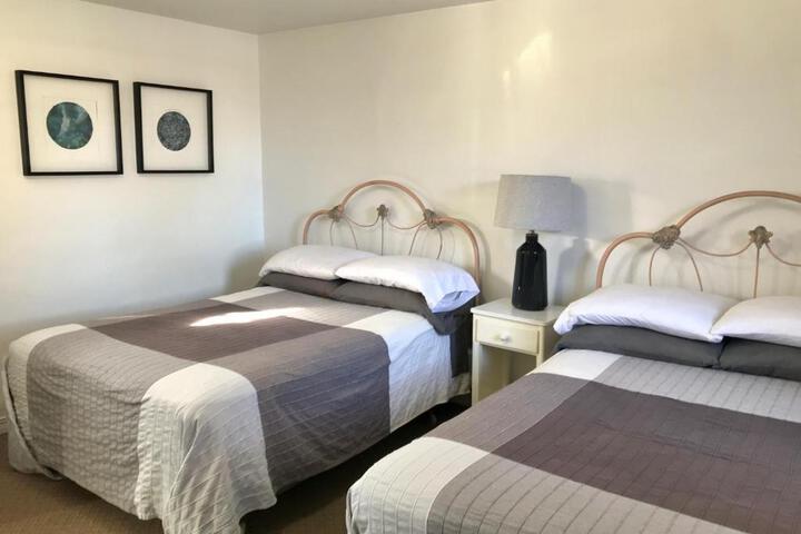 Stargazer Inn Nevada - thumb 3