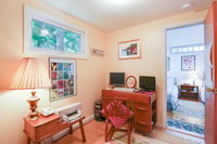 The Shoreline Cottage