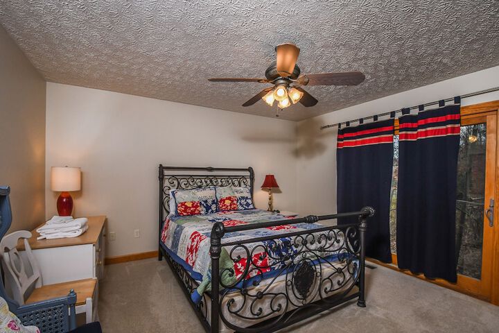 San Stress 4 Bedroom House - thumb 4