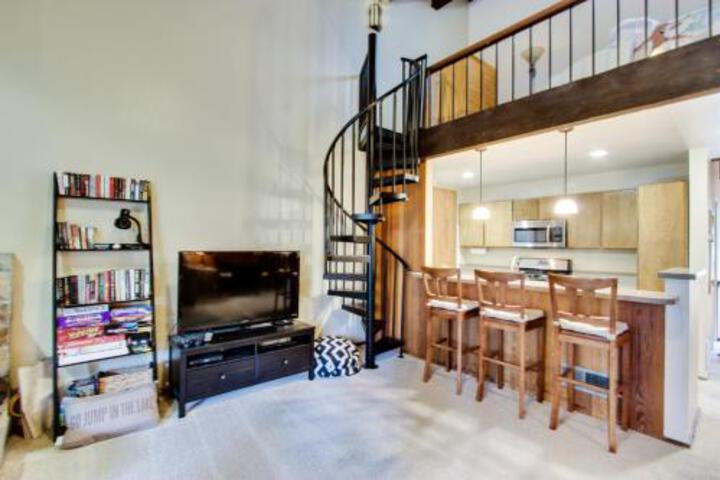 Kingswood Meadow View - thumb 0