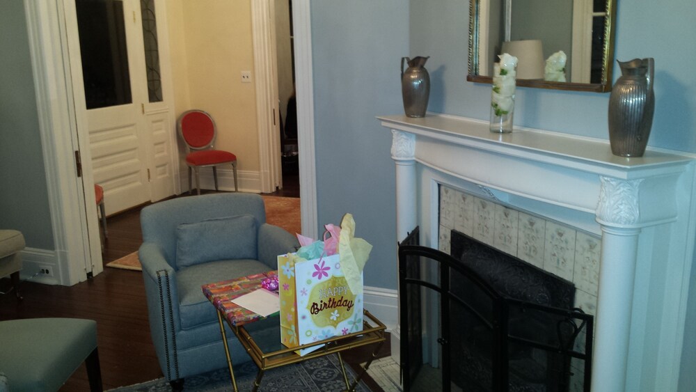 Frederick Inn Bed & Breakfast - thumb 0