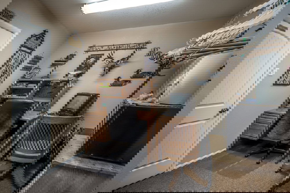 MOOSE3 - Three Bedroom Townhome - thumb 1