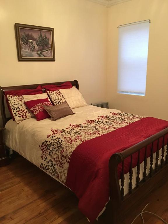 2 BR Apartment At 106th St. - thumb 5