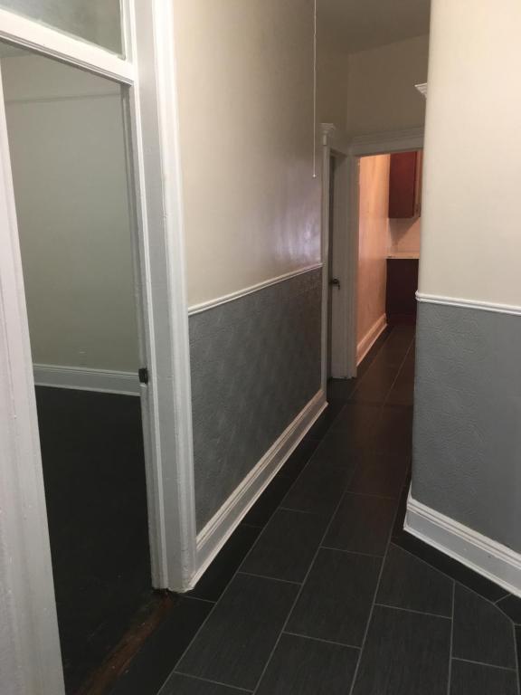 2 BR Apartment At 106th St. - thumb 4