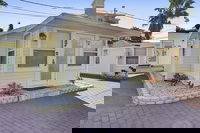 Cottages at Madeira Beach 2-seahorse