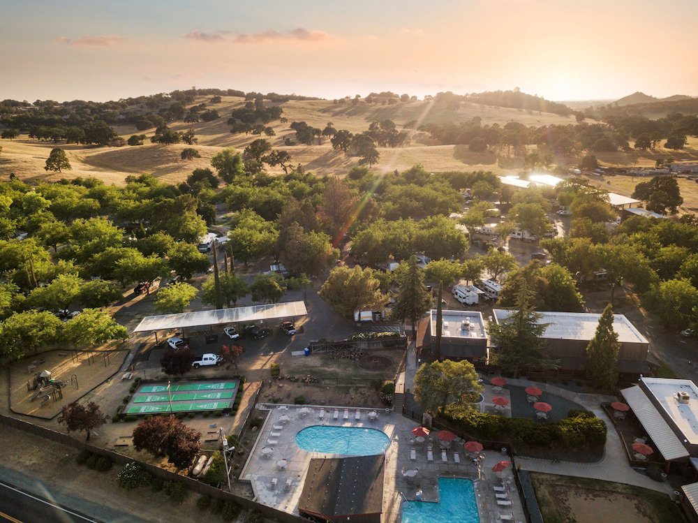 49'er Village RV Resort - thumb 4