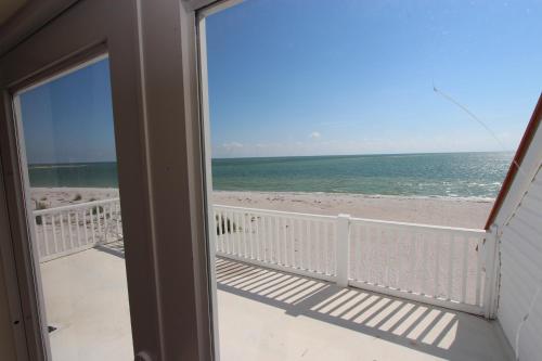 Villa Beach Mansion - thumb 3