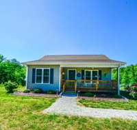 Ivyanns Cozy Cottage / Asheville / Lake Lure NC - Tourism Bookings