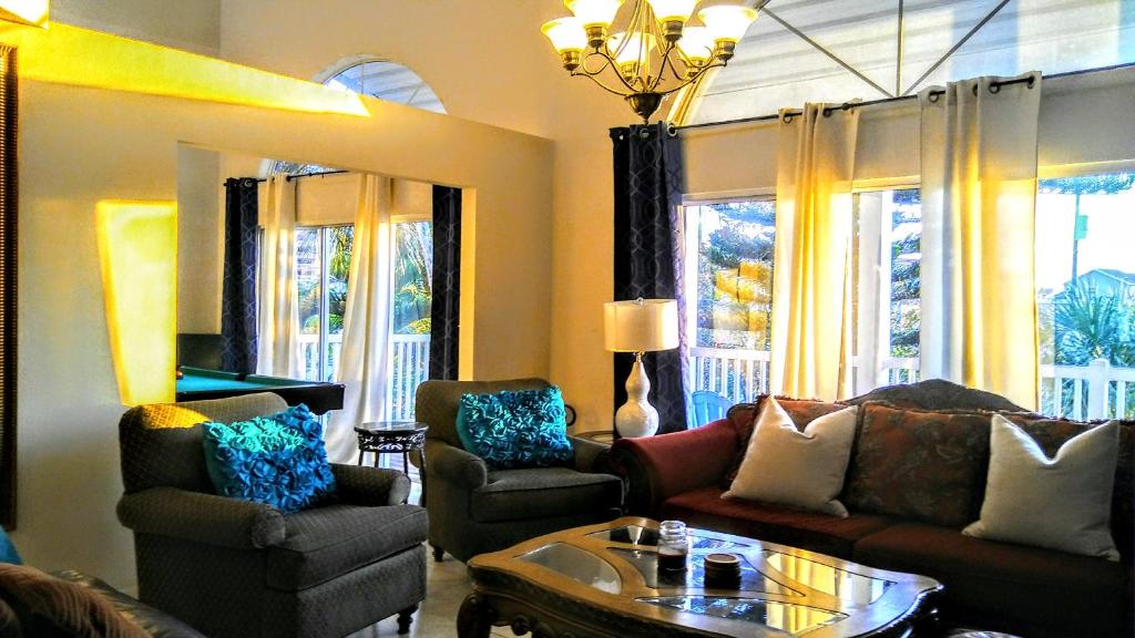 3000 Sq Ft. Beach & Bay Condo - thumb 6