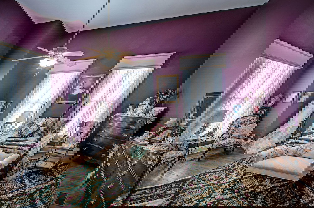 Clyde And Marie's Bed & Breakfast - thumb 6