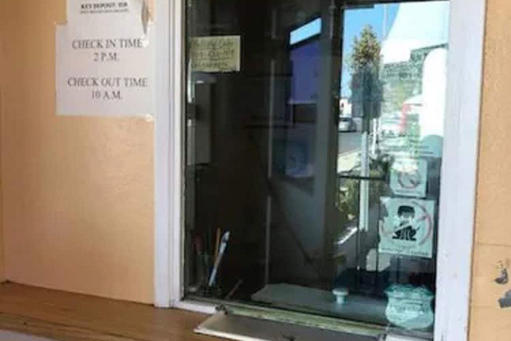 Pala Motel - thumb 1