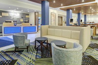 Holiday Inn Express and Suites King George- Dahlgren an IHG Hotel