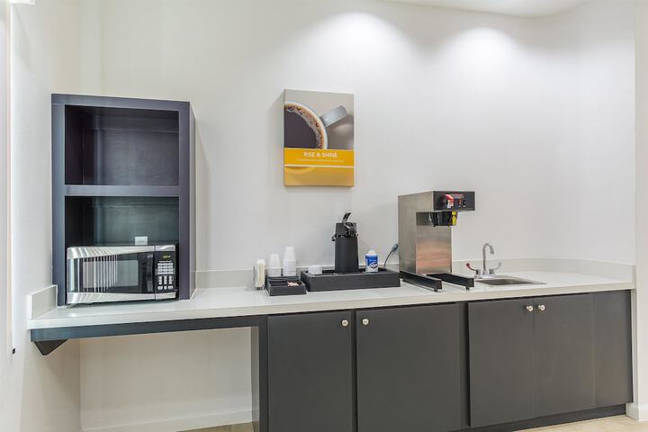 Motel 6 Texas City TX I 45 South - thumb 6