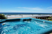 Captains Quarters Beach House