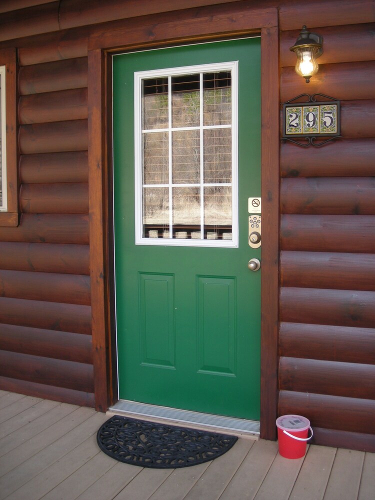 New River Trail Cabins - thumb 1