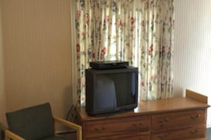 The Walpole Motel - thumb 3