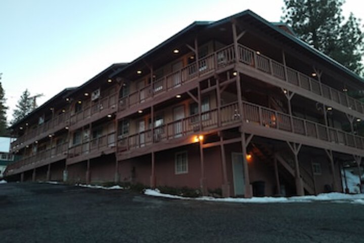 Deep Creek Motel - thumb 0