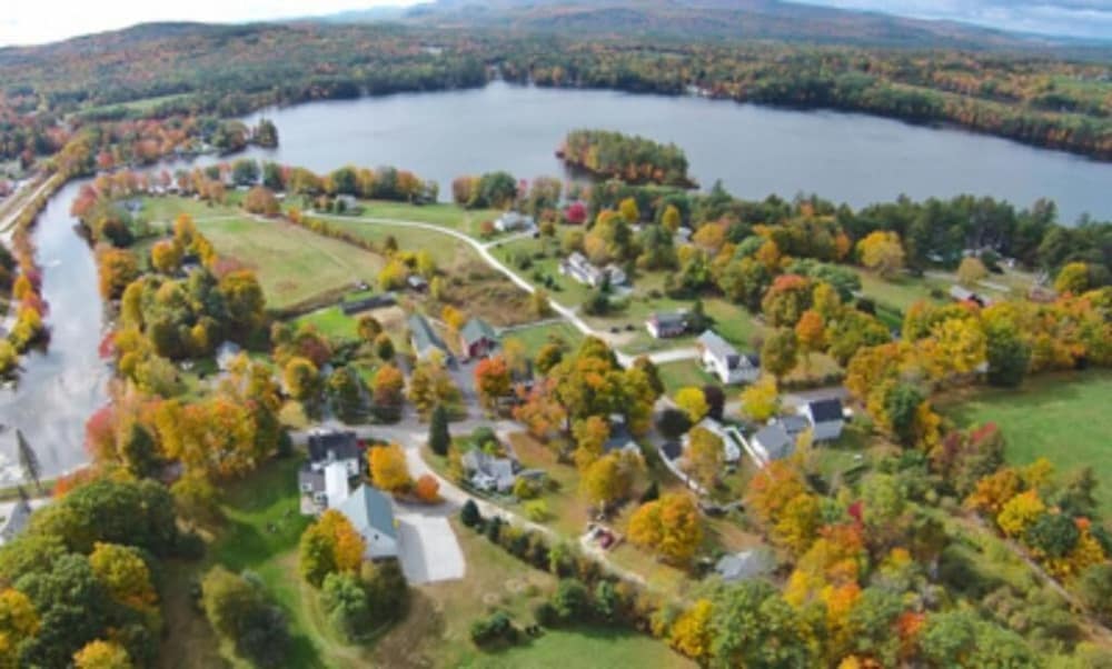 Highland Lake Inn - thumb 6