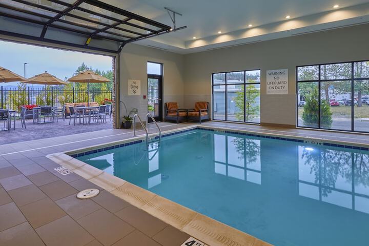 Hampton Inn & Suites Roseburg - thumb 3