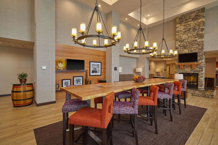 Hampton Inn & Suites Roseburg - thumb 6