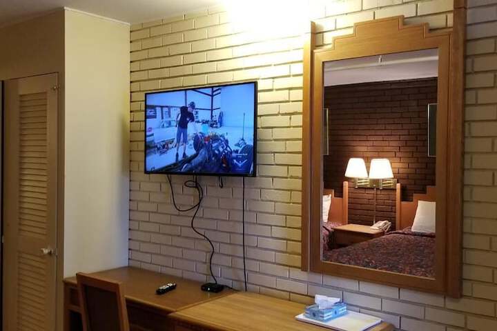 Americas Premier Inn - thumb 6