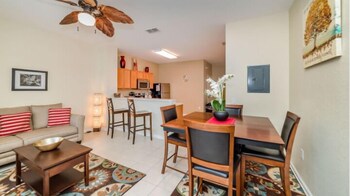 7668 Windsor Hills - thumb 3