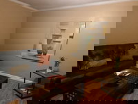 Cozy Stone Mountain Villa