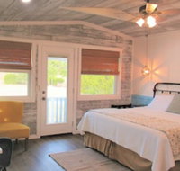 The Alexander at Creek Road - USA Accommodation