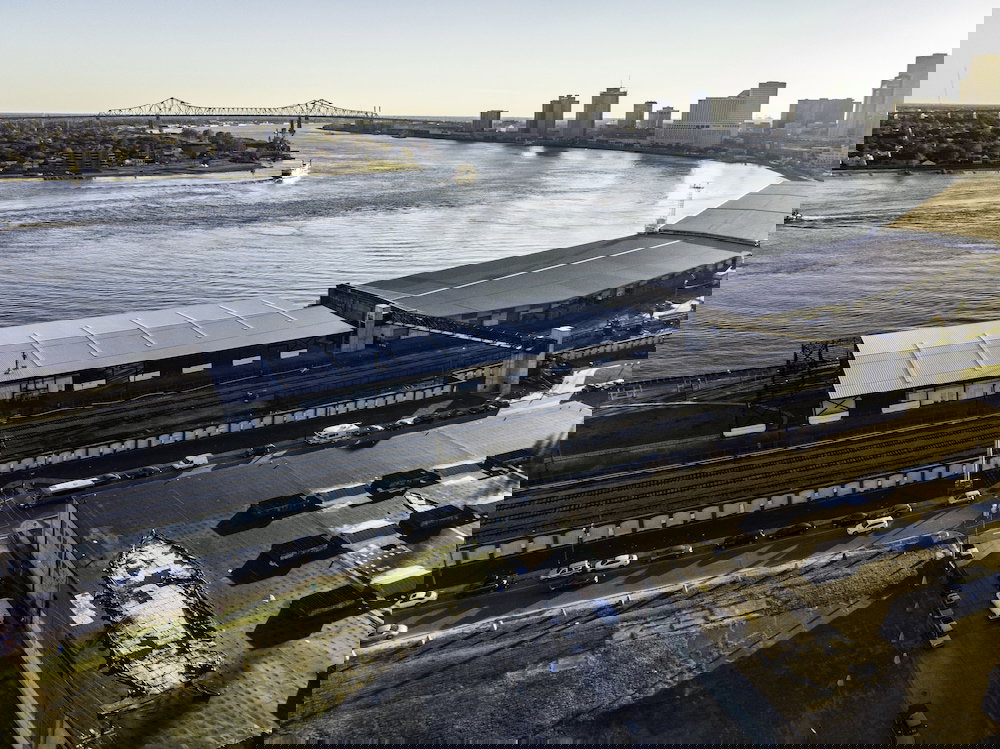 5 BR. Newly Renovated Next To French QT - thumb 5